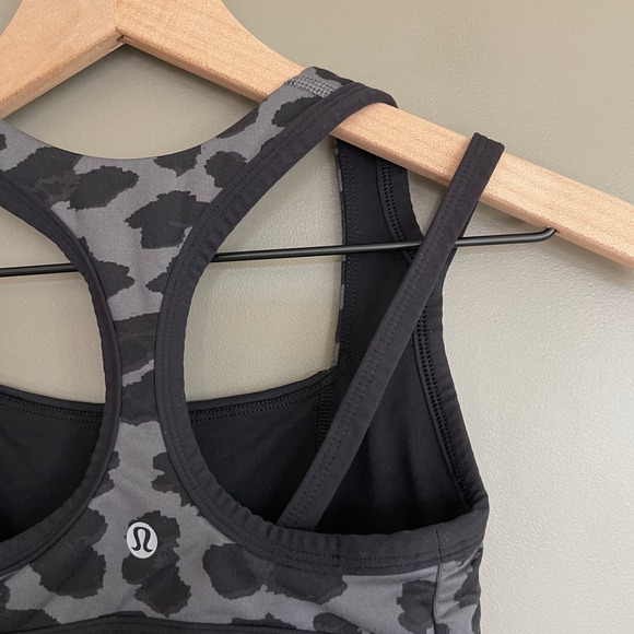 Lululemon Splendour Bra Black Grey Cheetah Print Sz 2 Strappy Back Gym Athletic‎ - Picture 12 of 16